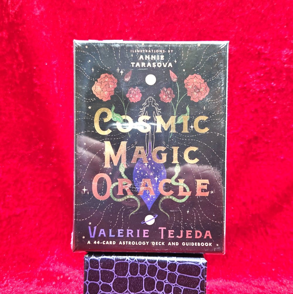 Cosmic magic oracle